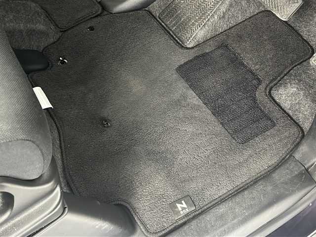 ホンダ Ｎ ＢＯＸ カスタム G Lパッケージ 茨城県 2016(平28)年 7.9万km プレミアムベルベットパープル・パール 純正ナビ　フルセグＴＶ　バックカメラ　衝突軽減ブレーキ　ビルトインＥＴＣ　両側電動スライドドア　ＬＥＤルームランプ　リア席サンシェード　オートライト　純正１４インチアルミホイール　チップアップシート