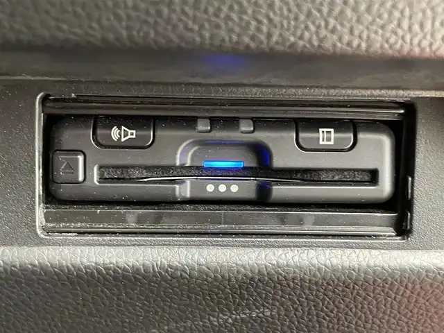 スズキ ワゴンＲ HYBRID FX 富山県 2018(平30)年 1.7万km ピュアレッド 社外ナビ（AM/FM/CD/BT/ワンセグ）/全方位カメラ/ドライブレコーダー/ETC/D席シートヒーター/ヘッドアップディスプレイ/衝突被害軽減システム/レーンキープアシスト/横滑り防止装置/アイドリングストップ/社外フロアマット/オートハロゲンライト/ステアリングスイッチ/電動格納ミラー/スマートキー