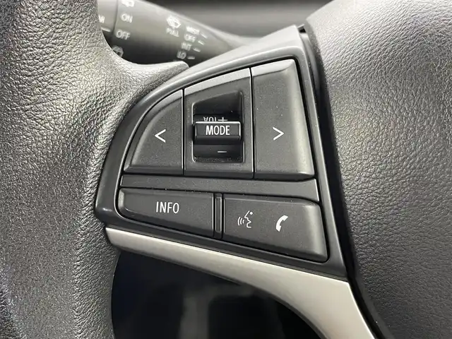 スズキ ワゴンＲ HYBRID FX 富山県 2018(平30)年 1.7万km ピュアレッド 社外ナビ（AM/FM/CD/BT/ワンセグ）/全方位カメラ/ドライブレコーダー/ETC/D席シートヒーター/ヘッドアップディスプレイ/衝突被害軽減システム/レーンキープアシスト/横滑り防止装置/アイドリングストップ/社外フロアマット/オートハロゲンライト/ステアリングスイッチ/電動格納ミラー/スマートキー
