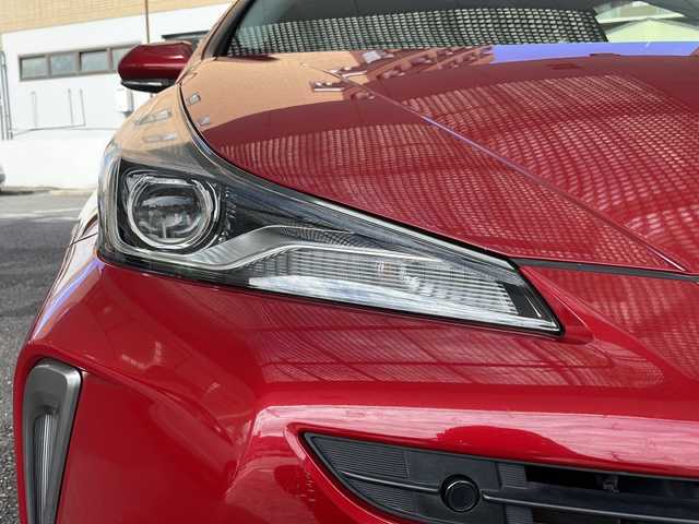 トヨタ プリウス S ツーリングセレクション 大阪府 2019(令1)年 9.6万km エモーショナルレッドⅡ 純正メモリーナビ/フルセグテレビ/Bluetooth接続/DVD再生/全周囲カメラ/バックカメラ/衝突軽減システム/車線逸脱警報/レーダークルーズコントロール/LEDライト/合皮レザーシート/フロントシートヒーター/スマートキー/プッシュスタート/ビルトイビETC/前後ドラレコ/スペアキー1本