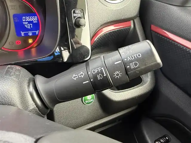 ホンダ Ｎ ＷＧＮ カスタムG SS 2トーンカラースタイルP 愛知県 2017(平29)年 3.7万km ブリリアントスポーティブルーメタリック2トーン あんしんパッケージ/　　・シティーブレーキアクティブシステム/ケンウッド製7インチ彩速ナビ/　　CD/DVD/BT/ワンセグ/バックカメラ/ドライブレコーダー/ビルトインETC/革巻きステアリング/ステアリングリモコン/クルーズコントロール/ハーフレザーシート/純正HIDヘッドライト/フォグランプ/純正14インチアルミホイール/取扱説明書