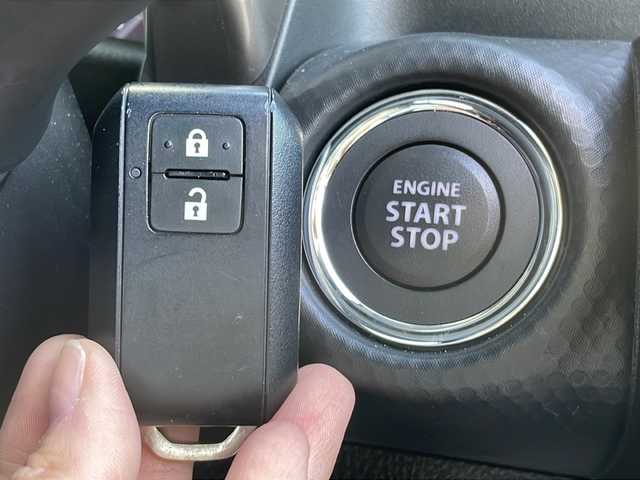 スズキ ハスラー Jスタイル Ⅱ 沖縄県 2024(令6)年 1.1万km デニムブルー ガンメタリック 2トーン 社外ナビ・Bluetooth・CD・DVD/ETC/シートヒーター/純正アルミ/レーンキープアシスト/衝突軽減システム/オートライト/リアパーキングセンサー/LEDヘッドライト/ステアリングスイッチ/電動格納ミラー