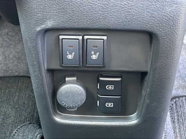 スズキ ハスラー Jスタイル Ⅱ 沖縄県 2024(令6)年 1.1万km デニムブルー ガンメタリック 2トーン 社外ナビ・Bluetooth・CD・DVD/ETC/シートヒーター/純正アルミ/レーンキープアシスト/衝突軽減システム/オートライト/リアパーキングセンサー/LEDヘッドライト/ステアリングスイッチ/電動格納ミラー