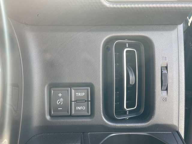 スズキ ハスラー Jスタイル Ⅱ 沖縄県 2024(令6)年 1.1万km デニムブルー ガンメタリック 2トーン 社外ナビ・Bluetooth・CD・DVD/ETC/シートヒーター/純正アルミ/レーンキープアシスト/衝突軽減システム/オートライト/リアパーキングセンサー/LEDヘッドライト/ステアリングスイッチ/電動格納ミラー