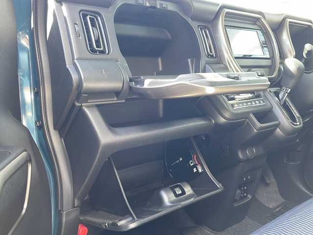 スズキ ハスラー Jスタイル Ⅱ 沖縄県 2024(令6)年 1.1万km デニムブルー ガンメタリック 2トーン 社外ナビ・Bluetooth・CD・DVD/ETC/シートヒーター/純正アルミ/レーンキープアシスト/衝突軽減システム/オートライト/リアパーキングセンサー/LEDヘッドライト/ステアリングスイッチ/電動格納ミラー