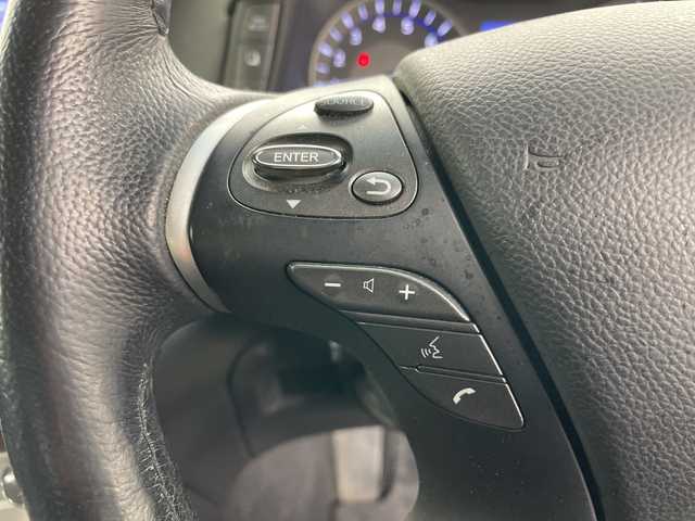 日産 フーガ 370GT FOUR 道央・札幌 2018(平30)年 8.5万km ブリリアントホワイトパール ・4WD/・純正ナビ&TV&CD&BT/・全方位カメラ/・エマージェンシーブレーキ/・ブラインドスポットモニター/・レーダークルーズコントロール/・ステアリングスイッチ/・レザーシート/・前席パワーシート/・メモリー機能付きシート/・前席シートヒーター/・ビルトインETC/・社外前後ドライブレコーダー/・純正エンジンスターター/・LEDヘッドライト/・オートライト/・スマートキー/・純正AW付夏タイヤ積込