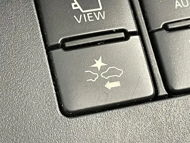 トヨタ シエンタ G クエロ 群馬県 2018(平30)年 6万km ブラックマイカ/エアーイエロー 2トーン ＡＬＰＩＮＥ１１インチナビ　パノラミックビューモニター　両側パワースライドドア　ＡＨＢ　ハーフレザー　シートヒーター　ステアリングリモコン　ステアリングヒーター　ドライブレコーダー　ＥＴＣ　禁煙車