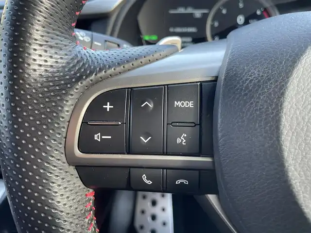 レクサス ＲＸ 200t Fスポーツ 埼玉県 2017(平29)年 5.5万km ホワイトノーヴァガラスフレーク 赤革シート/シートヒーター＆エアシート/純正ナビTV/バックカメラ＆左サイドカメラ/ビルトインETC2.0/パワーバックドア/クリアランスソナー/LEDヘッドライト/純正20インチAW/Fドライブレコーダー/レーダークルーズコントロール/セーフティセンス/プッシュスタート/スマートキー/保証書付整備手帳