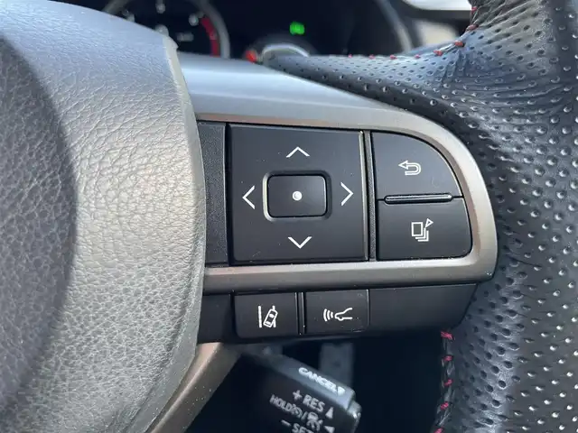 レクサス ＲＸ 200t Fスポーツ 埼玉県 2017(平29)年 5.5万km ホワイトノーヴァガラスフレーク 赤革シート/シートヒーター＆エアシート/純正ナビTV/バックカメラ＆左サイドカメラ/ビルトインETC2.0/パワーバックドア/クリアランスソナー/LEDヘッドライト/純正20インチAW/Fドライブレコーダー/レーダークルーズコントロール/セーフティセンス/プッシュスタート/スマートキー/保証書付整備手帳