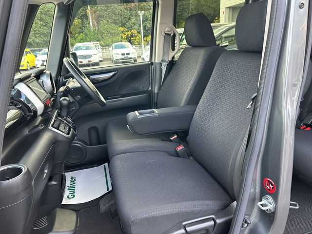 ホンダ Ｎ ＢＯＸ カスタム G Lパッケージ 大阪府 2016(平28)年 5.1万km ポリッシュドメタルメタリック 純正ナビ(BT/CD/DVD/SD/USB/フルセグ)/バックカメラ/衝突被害軽減システム/オートライト/純正アルミホイール/純正フロアマット/片側パワースライドドア/ドライブレコーダー/ビルトインETC/フルフラットシート/チップアップシート/スペアキー×1/カーテンエアバック/HIDヘッドライト