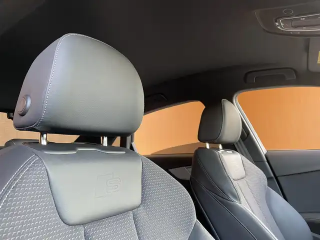 アウディ Ａ４ 35TDI Sライン 愛知県 2022(令4)年 1万km グレー ブラックスタイリングパッケージ/Slineプラスパッケージ/マトリクスLEDヘッドライト/純正ナビ/フルセグTV/360度カメラ/Bluetooth/黒半革シート/シートヒーター/ACC/サイドアシスト/レーンキープアシスト/パークアシスト/純正18インチアルミホイール