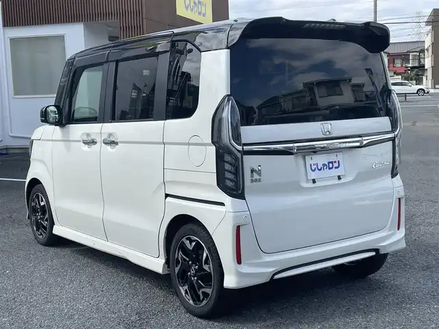 ホンダ Ｎ ＢＯＸ カスタム G L ターボ ホンダセンシング 埼玉県 2018(平30)年 12万km プレミアムホワイトパールⅡ (株)IDOMが運営する【じしゃロン川越店】の自社ローン専用車両になります。こちらは現金またはオートローンご利用時の価格です。自社ローンご希望の方は別途その旨お申付け下さい/社外ＳＤナビ/（AM/FM/CD/DVD/BT)/バックカメラ　/フルセグＴＶ　/ＥＴＣ/両側パワースライドア　/ホンダセンシング　/車線逸脱防止　/クルーズコントロール　/衝突安全軽減ブレーキ　/ハーフレザーシート　/ＬＥＤヘッドライト　/オートライト