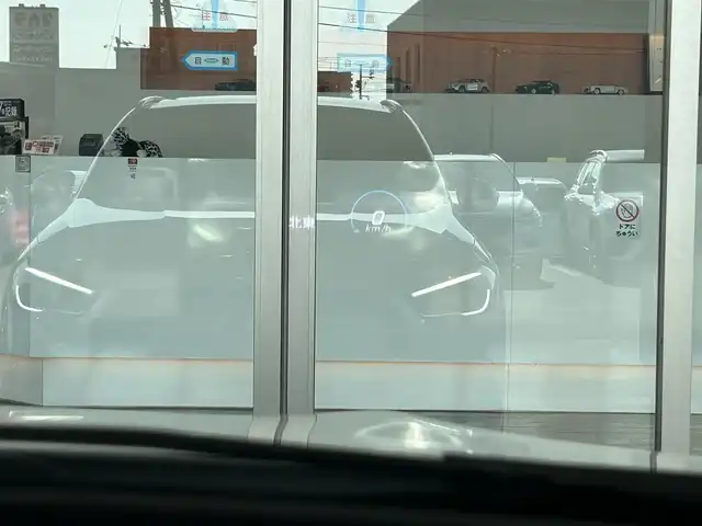 メルセデス・ベンツ ＧＬＡ２００ｄ 4マチック AMGライン 茨城県 2021(令3)年 2.5万km ポーラホワイト パノラマルーフ/AMGラインpkg/・アダプティブハイビームアシスト＋/・マルチビームLEDヘッドライト/・AMGライン/・本革巻スポーツステアリング/・スポーツシート/・レザーARTICO/MICROCUTシート/・19インチAW/レーダーセーフティpkg/アクティブパーキングアシスト/アダプティブハイビームアシスト＋/メモリー付パワーシート（D/N）/シートヒーター（D/N）/デジタルコックピットディスプレイ/360°カメラシステム/アンビエント（64色）/ワイヤレスチャージング/EASY-PACK自動開閉テールゲート/フットトランクオープナー/ETC2.0