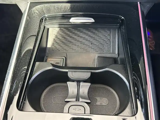 メルセデス・ベンツ ＧＬＡ２００ｄ 4マチック AMGライン 茨城県 2021(令3)年 2.5万km ポーラホワイト パノラマルーフ/AMGラインpkg/・アダプティブハイビームアシスト＋/・マルチビームLEDヘッドライト/・AMGライン/・本革巻スポーツステアリング/・スポーツシート/・レザーARTICO/MICROCUTシート/・19インチAW/レーダーセーフティpkg/アクティブパーキングアシスト/アダプティブハイビームアシスト＋/メモリー付パワーシート（D/N）/シートヒーター（D/N）/デジタルコックピットディスプレイ/360°カメラシステム/アンビエント（64色）/ワイヤレスチャージング/EASY-PACK自動開閉テールゲート/フットトランクオープナー/ETC2.0