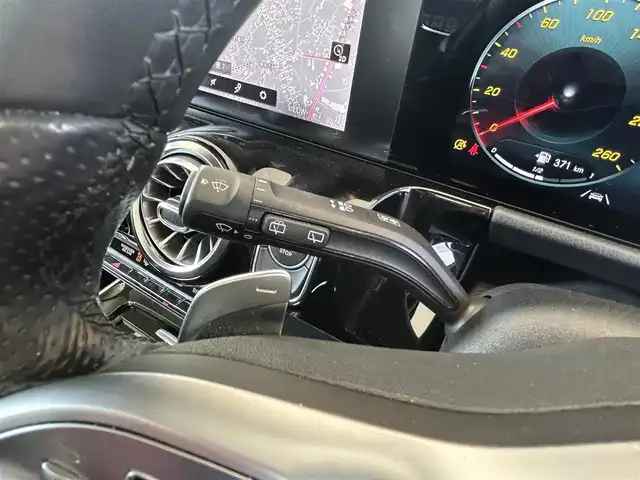 メルセデス・ベンツ ＧＬＡ２００ｄ 4マチック AMGライン 茨城県 2021(令3)年 2.5万km ポーラホワイト パノラマルーフ/AMGラインpkg/・アダプティブハイビームアシスト＋/・マルチビームLEDヘッドライト/・AMGライン/・本革巻スポーツステアリング/・スポーツシート/・レザーARTICO/MICROCUTシート/・19インチAW/レーダーセーフティpkg/アクティブパーキングアシスト/アダプティブハイビームアシスト＋/メモリー付パワーシート（D/N）/シートヒーター（D/N）/デジタルコックピットディスプレイ/360°カメラシステム/アンビエント（64色）/ワイヤレスチャージング/EASY-PACK自動開閉テールゲート/フットトランクオープナー/ETC2.0