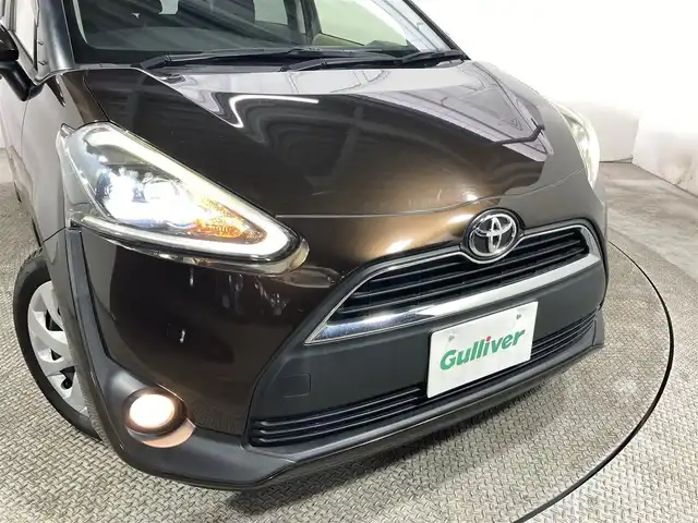 トヨタ シエンタ G 大阪府 2016(平28)年 5.6万km ヴィンテージブラウンパールクリスタルシャイン 純正ナビ(フルセグ/DVD再生/Bluetooth) バックカメラ ETC 両側パワースライドドア 衝突軽減 トヨタセーフティセンス シートヒーター スマートキー プッシュスタート