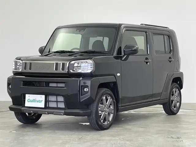 ダイハツ タフト G ダーククロムベンチャー 群馬県 2025(令7)年 0.1万km未満 ブラックマイカメタリック 届出済未使用車　ガラスルーフ　ＬＥＤライト　ＡＨＢ　シートヒーター　純正１５インチＡＷ　ステアリングリモコン　電子パーキング　オートブレーキホールド　コーナーセンサー　スマートキー　スペアキー