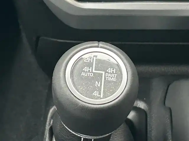 クライスラー・ジープ ジープ ラングラー アンリミテッド サハラ ローンチエディション 岩手県 2018(平30)年 4.5万km オレンジ 4WD/純正ナビ/ヒルスタートアシスト/ブラインドスポット警告/クルーズコントロール/バックカメラ/ステアリングスイッチ/パドルシフト/ステアリングヒーター/レザーシート/シートヒーター/アルパインスピーカー/Bluetooth/フルセグTV/純正18インチアルミホイール/LEDヘッドライト/フォグランプ