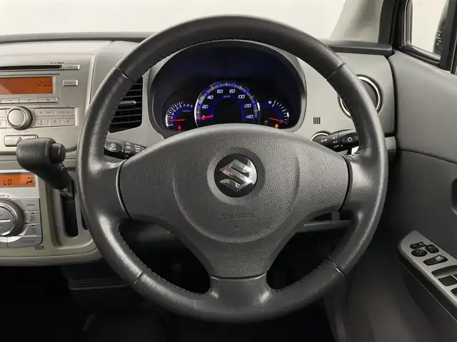 スズキ ワゴンＲ FX－LTDⅡ 新潟県 2010(平22)年 4.3万km パールホワイト 純正CD/スマートキー×２/プッシュスタート/ウィンカードアミラー/革巻きステアリング/電動格納式ミラー/ヘッドライトレベライザー/オートエアコン