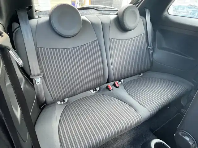 フィアット ５００ 120thタキシード 栃木県 2019(令1)年 2.8万km 白Ⅱ 185台限定車120thタキシード/バイキセノンヘッドライト/AppleCarPlay/Beatsオーディオシステム/リアパーキングセンサー/ガラスルーフ/ハーフレザーシート/ETC/ドライブレコーダー