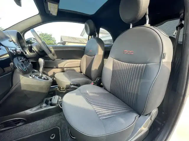 フィアット ５００ 120thタキシード 栃木県 2019(令1)年 2.8万km 白Ⅱ 185台限定車120thタキシード/バイキセノンヘッドライト/AppleCarPlay/Beatsオーディオシステム/リアパーキングセンサー/ガラスルーフ/ハーフレザーシート/ETC/ドライブレコーダー
