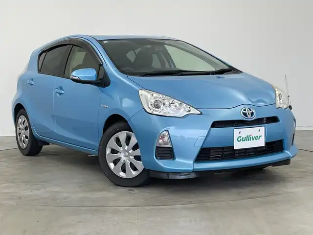 トヨタ アクア S 新潟県 2014(平26)年 2.3万km クールソーダメタリック ワンオーナー/純正メモリナビ【NSCP-W64】/　ワルセグTV/Bluetooth/CD/DVD/ドライブレコーダー/バックモニター/ETC/横滑り防止装置/ステアリングスイッチ/禁煙車