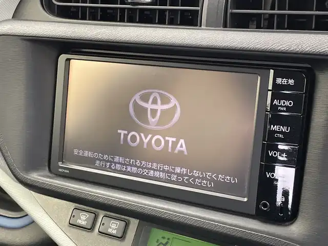 トヨタ アクア S 新潟県 2014(平26)年 2.3万km クールソーダメタリック ワンオーナー/純正メモリナビ【NSCP-W64】/　ワルセグTV/Bluetooth/CD/DVD/ドライブレコーダー/バックモニター/ETC/横滑り防止装置/ステアリングスイッチ/禁煙車