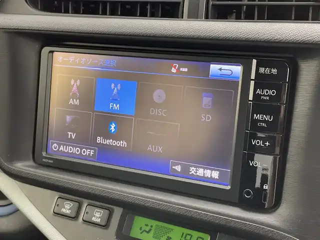 トヨタ アクア S 新潟県 2014(平26)年 2.3万km クールソーダメタリック ワンオーナー/純正メモリナビ【NSCP-W64】/　ワルセグTV/Bluetooth/CD/DVD/ドライブレコーダー/バックモニター/ETC/横滑り防止装置/ステアリングスイッチ/禁煙車