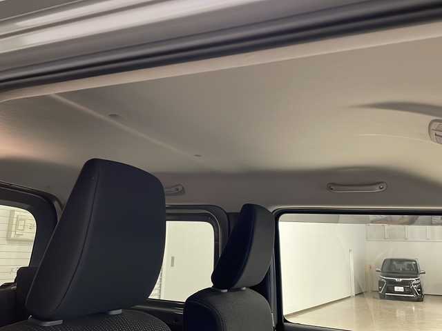 スズキ ジムニー XC 熊本県 2023(令5)年 2万km ミディアムグレー ディスプレイオーディオ（carplay/ＢＴ/ラジオ）/バックカメラ/5MT/クルーズコントロール/衝突軽減システム/レーンキープアシスト/横滑り防止装置/ステアリングスイッチ/Ｄ・Ｎ席シートヒーター/プッシュスタート/スマートキー/純正フロアマット/純正ドアバイザー/純正16インチＡＷ