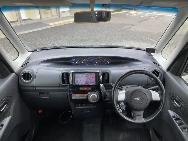 ダイハツ タント カスタム RS 兵庫県 2012(平24)年 4.9万km ブラックマイカメタリック ワンオーナー/社外HDDナビ/CD/DVD/FM/AM/ETC/片側パワースライドドア/D/N シートヒーター/GPSレーダー探知機/電格ミラー/フォグランプ/HID/ドアバイザー/フロアマット/新車時保証書/取扱説明書