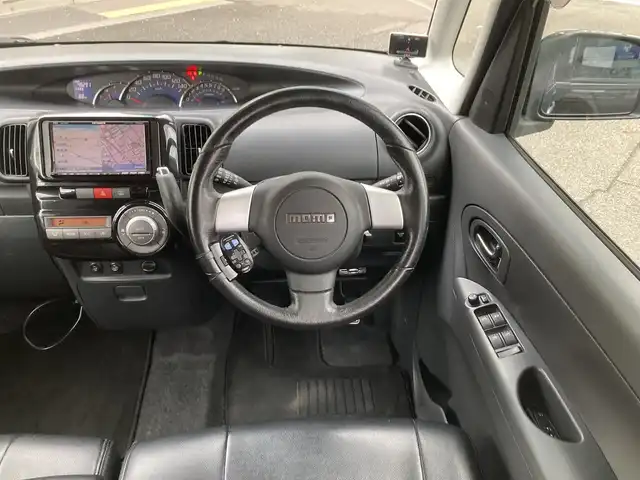 ダイハツ タント カスタム RS 兵庫県 2012(平24)年 4.9万km ブラックマイカメタリック ワンオーナー/社外HDDナビ/CD/DVD/FM/AM/ETC/片側パワースライドドア/D/N シートヒーター/GPSレーダー探知機/電格ミラー/フォグランプ/HID/ドアバイザー/フロアマット/新車時保証書/取扱説明書