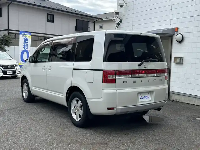 三菱 デリカＤ：５ G－Power package 滋賀県 2011(平23)年 8.8万km ウォームホワイトパール (株)IDOMが運営する【じしゃロン草津店】の自社ローン専用車両になりますこちらは現金またはオートローンご利用時の価格です。自社ローンご希望の方は別途その旨お申付け下さい