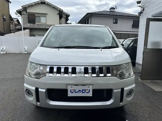 三菱 デリカＤ：５ G－Power package 滋賀県 2011(平23)年 8.8万km ウォームホワイトパール (株)IDOMが運営する【じしゃロン草津店】の自社ローン専用車両になりますこちらは現金またはオートローンご利用時の価格です。自社ローンご希望の方は別途その旨お申付け下さい