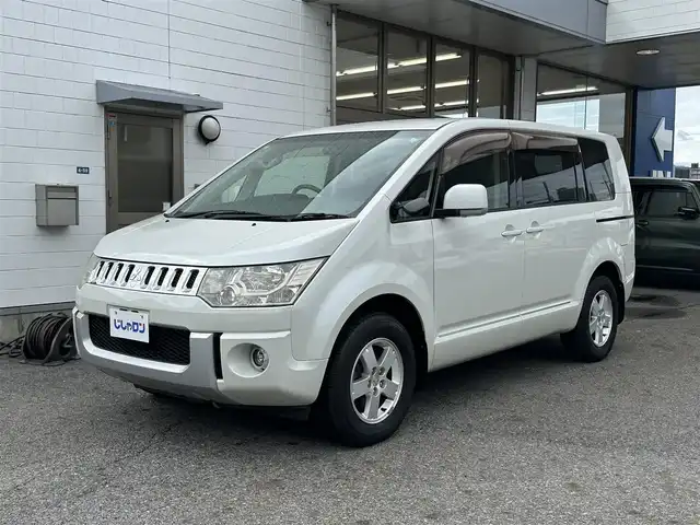 三菱 デリカＤ：５ G－Power package 滋賀県 2011(平23)年 8.8万km ウォームホワイトパール (株)IDOMが運営する【じしゃロン草津店】の自社ローン専用車両になりますこちらは現金またはオートローンご利用時の価格です。自社ローンご希望の方は別途その旨お申付け下さい