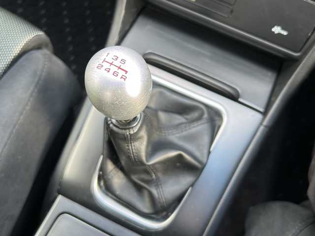 ホンダ アコード ユーロ R 大阪府 2006(平18)年 8.7万km アークティックブルーパール 純正レカロシート　リアスポイラー　エアロ　モモステアリング　ＥＮＫＥＩ１７アルミホイール　レーダー探知機　純正ナビ　ＤＶＤ　ＣＤ　ＨＩＤライト　純正フロアマット　リモコンキー　純正ホイールあり（スタッドレス）　純正オーディオ　ETC