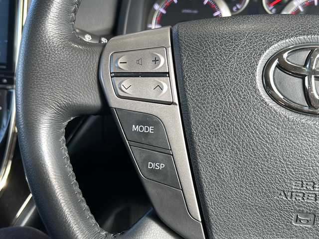 トヨタ アルファード 240S タイプゴールドⅡ 静岡県 2014(平26)年 9.3万km ホワイトパールクリスタルシャイン 純正ナビ/・フルセグTV/ラジオ/・CD/DVD/SD/USB/AUX/HDMI/Bluetooth/主要装備/・両側パワースライドドア　/・クルーズコントロール　/・フリップダウンモニター　/・ＥＴＣ　/・バックカメラ　/・パワーバックドア　/・レーダー探知機　/・ステアリングリモコン/・コーナーセンサー　/・オートライト　/・フォグランプ/・プッシュスタート/・スマートキー/・横滑り防止/・純正フロアマット/・純正アルミホイール/・スペアキー