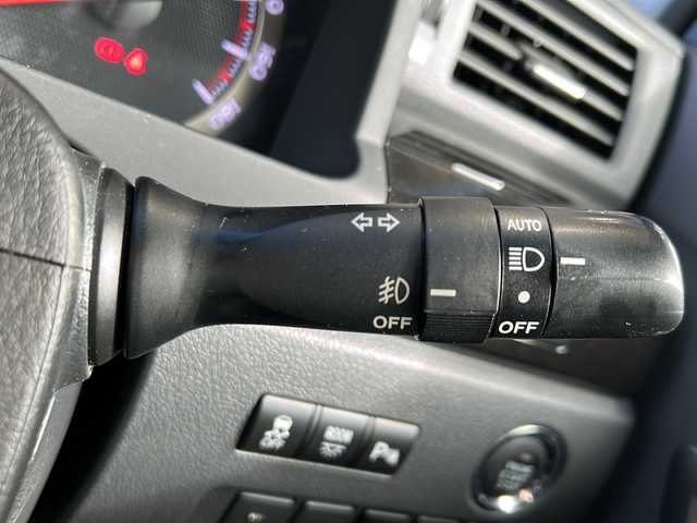 トヨタ アルファード 240S タイプゴールドⅡ 静岡県 2014(平26)年 9.3万km ホワイトパールクリスタルシャイン 純正ナビ/・フルセグTV/ラジオ/・CD/DVD/SD/USB/AUX/HDMI/Bluetooth/主要装備/・両側パワースライドドア　/・クルーズコントロール　/・フリップダウンモニター　/・ＥＴＣ　/・バックカメラ　/・パワーバックドア　/・レーダー探知機　/・ステアリングリモコン/・コーナーセンサー　/・オートライト　/・フォグランプ/・プッシュスタート/・スマートキー/・横滑り防止/・純正フロアマット/・純正アルミホイール/・スペアキー