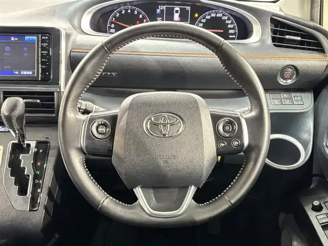 トヨタ シエンタ G 愛知県 2017(平29)年 6.3万km ホワイトパールクリスタルシャイン 純正ナビ(NSCP-W64)　/(AM/FM/CD/SD/地デジ/Bluetooth/AUX)/ＴＲＤエアロ　/トヨタセーフティセンス　/　　-衝突軽減ブレーキ　/　　-オートマチックハイビーム/　　-レーンディパーチャーアラート/両側パワースライドドア　/ＥＴＣ　/バックカメラ　/ドライブレコーダー　/純正フロアマット　/アクセサリーソケット　/アイドリングストップ/ISOFIX/純正16インチAW/プッシュスタート/　　-スマートキー