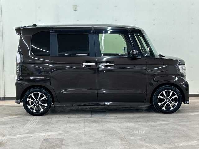 ホンダ Ｎ ＢＯＸ カスタム G L ホンダセンシング 道央・札幌 2020(令2)年 1.5万km プレミアムグラマラスブロンズP 4WD//プッシュスタート//ドアバイザー//スマートキー//エンジンスタータ//両側パワースライドドア//社外ディスプレイオーディオ//ＥＴＣ//クルーズコントロール//パワーウィンド