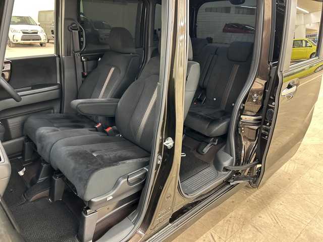 ホンダ Ｎ ＢＯＸ カスタム G L ホンダセンシング 道央・札幌 2020(令2)年 1.5万km プレミアムグラマラスブロンズP 4WD//プッシュスタート//ドアバイザー//スマートキー//エンジンスタータ//両側パワースライドドア//社外ディスプレイオーディオ//ＥＴＣ//クルーズコントロール//パワーウィンド