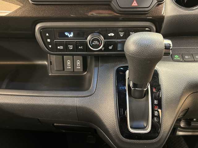 ホンダ Ｎ ＢＯＸ カスタム G L ホンダセンシング 道央・札幌 2020(令2)年 1.5万km プレミアムグラマラスブロンズP 4WD//プッシュスタート//ドアバイザー//スマートキー//エンジンスタータ//両側パワースライドドア//社外ディスプレイオーディオ//ＥＴＣ//クルーズコントロール//パワーウィンド