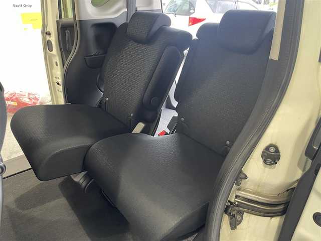 ホンダ Ｎ ＢＯＸ カスタム SSパッケージ 佐賀県 2016(平28)年 5.3万km プレミアムホワイトパールⅡ （株)IDOMが運営する【じしゃロン佐賀店】の自社ローン専用車両になります。/こちらは現金またはオートローンご利用時の価格です。自社ローンご希望の方は別途その旨お申付け下さい/・後ろシートスライドします　/・ワンセグ/ＣＤ　/・バックカメラ/・ETC/・片側電動スライドドア