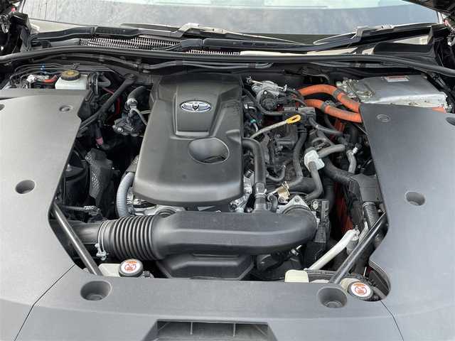 トヨタ クラウン ハイブリッド RS アドバンス 兵庫県 2018(平30)年 7.5万km ブラック 予防安全/Toyota Safety Sence/ プリクラッシュセーフティ/ レーントレーシングアシスト/ レーダークルーズコントロール/ ロードサインアシスト/先行車発進告知機能/ブラインドスポットモニター/後方車両への接近警報/TRDエアロ F/S/R　3点セット/TRD19インチ アルミホイール/ステアリングヒーター/TVキャンセラー/BSM/デジタルインナーミラー/8型ディスプレイオーディオ/３眼LEDヘッドランプ/パドルシフト/ステアリングヒーター/左右独立温度調整オートエアコン/スイングレジスター/合皮コンビシート/パワーシート/シートヒーター/スマートエントリースタートシステム/SRSエアバック(運転席・助手席・サイド・カーテン・ニー)