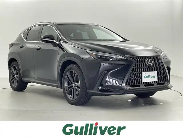 レクサス ＮＸ 250 バージョンL 福井県 2023(令5)年 2.3万km グラファイトブラックガラスフレーク ワンオーナー/純正１４インチディスプレイオーディオ/フルセグTV/Bluetooth/Miracast/AM/FM/サンルーフ/レクサスセーフティシステム/・歩行者検知機能付衝突回避支援型プリクラッシュセーフティ/・歩行者注意喚起/・衝突警報/・プリクラッシュブレーキアシスト/・プリクラッシュブレーキ/・低速時加速抑制/・交差点右左折支援/・アクティブ操舵回避支援/・アクティブアシスト（フロントシートベルト）/・プリクラッシュシートバック/・サスペンションコントロール/・ステアリングコントロール/・レーンディパーチャーアラート/・オートマチックハイビーム/・レーダークルーズコントロール/ アドバンストパーク/パワーバックドア/パノラミックビュー/ステアリングヒーター/革ステアリング/ステアリングリモコン/ステアリングチルド機構/リアワイパー/ウィンカー・電動格納式ミラー/オートライト /LEDヘッドライト/LEDフォグランプ/純正２０インチアルミ/純正フロアマット