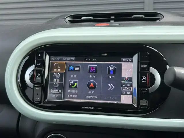 ルノー トゥインゴ ラ・パリジェンヌ 茨城県 2019(平31)年 0.9万km Ｌグリーン １７０台限定車　/クルーズコントロール　/社外ナビ　/バックカメラ　/フルセグ　/ＢＴ　/ＵＳＢ　/ＡＵＸ　/半革シート　/シートヒーター　/ＥＴＣ　/純正１６インチＡＷ　/パークセンサー　/ドラレコ　/アイドリングストップ/禁煙車