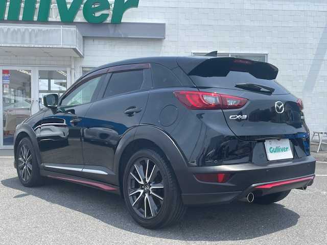 マツダ ＣＸ－３ 20S Lパッケージ 三重県 2018(平30)年 4.4万km ジェットブラックマイカ 1オーナー/アドバンスドスマートシティブレーキサポート/後退時スマートシティブレーキサポート/AT誤発進抑制制御/スマートブレーキサポート/レーダークルーズコントロール/ブラインドスポットモニタリング/パーキングセンサー/車線逸脱警報システム/ドライバーアテンションアラート/BOSEサウンドシステム/純正SDナビ/フルセグTV/【CD/DVD/Bluetooth/USB/AUX】/バックカメラ/ETC/ドライブレコーダー/パドルシフト/ヘッドアップディスプレイ/ハーフレザーシート/D席パワーシート/D/N席シートヒーター/ステアリングヒーター/パドルシフト/オートライト/アダプティブLEDヘッドランプ/シグネチャーLEDランプ/LEDフロントフォグランプ/215/50R18インチ純正AW/純正エアロパーツ/プッシュスタート/スマートキー/純正フロアマット