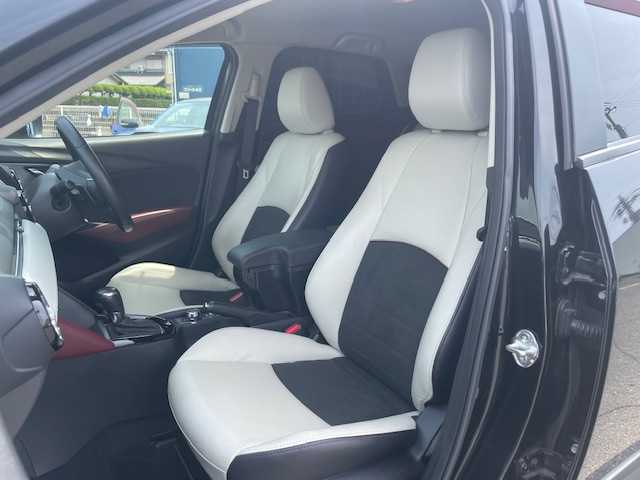 マツダ ＣＸ－３ 20S Lパッケージ 三重県 2018(平30)年 4.4万km ジェットブラックマイカ 1オーナー/アドバンスドスマートシティブレーキサポート/後退時スマートシティブレーキサポート/AT誤発進抑制制御/スマートブレーキサポート/レーダークルーズコントロール/ブラインドスポットモニタリング/パーキングセンサー/車線逸脱警報システム/ドライバーアテンションアラート/BOSEサウンドシステム/純正SDナビ/フルセグTV/【CD/DVD/Bluetooth/USB/AUX】/バックカメラ/ETC/ドライブレコーダー/パドルシフト/ヘッドアップディスプレイ/ハーフレザーシート/D席パワーシート/D/N席シートヒーター/ステアリングヒーター/パドルシフト/オートライト/アダプティブLEDヘッドランプ/シグネチャーLEDランプ/LEDフロントフォグランプ/215/50R18インチ純正AW/純正エアロパーツ/プッシュスタート/スマートキー/純正フロアマット