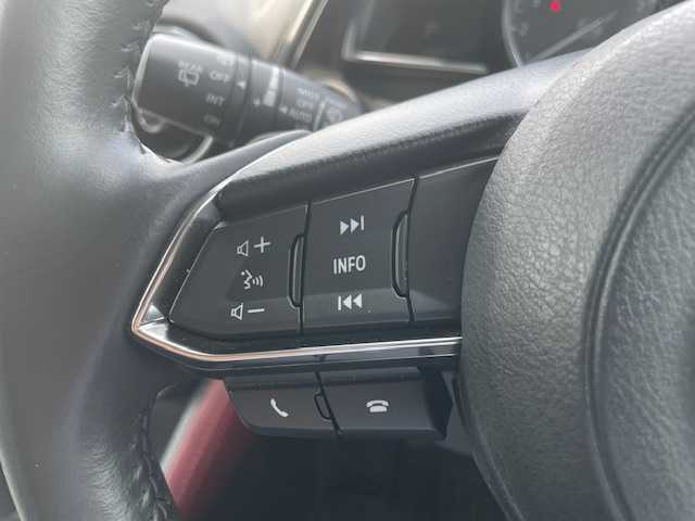 マツダ ＣＸ－３ 20S Lパッケージ 三重県 2018(平30)年 4.4万km ジェットブラックマイカ 1オーナー/アドバンスドスマートシティブレーキサポート/後退時スマートシティブレーキサポート/AT誤発進抑制制御/スマートブレーキサポート/レーダークルーズコントロール/ブラインドスポットモニタリング/パーキングセンサー/車線逸脱警報システム/ドライバーアテンションアラート/BOSEサウンドシステム/純正SDナビ/フルセグTV/【CD/DVD/Bluetooth/USB/AUX】/バックカメラ/ETC/ドライブレコーダー/パドルシフト/ヘッドアップディスプレイ/ハーフレザーシート/D席パワーシート/D/N席シートヒーター/ステアリングヒーター/パドルシフト/オートライト/アダプティブLEDヘッドランプ/シグネチャーLEDランプ/LEDフロントフォグランプ/215/50R18インチ純正AW/純正エアロパーツ/プッシュスタート/スマートキー/純正フロアマット