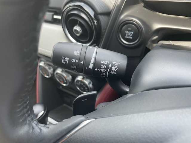マツダ ＣＸ－３ 20S Lパッケージ 三重県 2018(平30)年 4.4万km ジェットブラックマイカ 1オーナー/アドバンスドスマートシティブレーキサポート/後退時スマートシティブレーキサポート/AT誤発進抑制制御/スマートブレーキサポート/レーダークルーズコントロール/ブラインドスポットモニタリング/パーキングセンサー/車線逸脱警報システム/ドライバーアテンションアラート/BOSEサウンドシステム/純正SDナビ/フルセグTV/【CD/DVD/Bluetooth/USB/AUX】/バックカメラ/ETC/ドライブレコーダー/パドルシフト/ヘッドアップディスプレイ/ハーフレザーシート/D席パワーシート/D/N席シートヒーター/ステアリングヒーター/パドルシフト/オートライト/アダプティブLEDヘッドランプ/シグネチャーLEDランプ/LEDフロントフォグランプ/215/50R18インチ純正AW/純正エアロパーツ/プッシュスタート/スマートキー/純正フロアマット