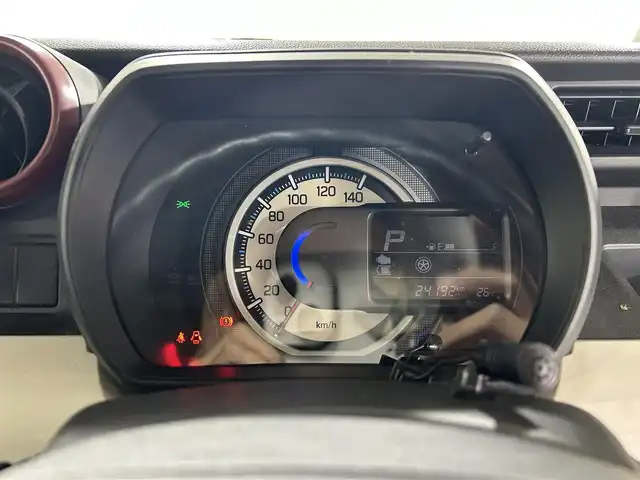 スズキ スペーシア HYBRID X 佐賀県 2022(令4)年 2.5万km シフォンアイボリーM 純正7型ナビ/（ＡＭ/ＦＭ/CD/DVD/Bluetooth/フルセグTV）/バックカメラ/両側パワースライドドア/前後ドライブレコーダー/衝突被害軽減システム/車線逸脱警報/コーナーセンサー/シートヒーター/LEDヘッドライト/オートエアコン/盗難防止装置/横滑り防止装置/オートライト/オートマチックハイビーム/スマートキー/プッシュスタート/純正フロアマット/ステアリングスイッチ/電動格納ミラー/後席サンシェード/ISOFIX対応シート